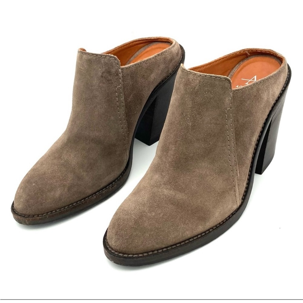 • Aquatalia • Libby Weatherproof Slip On Suede Leather Dark Green Booties 7.5